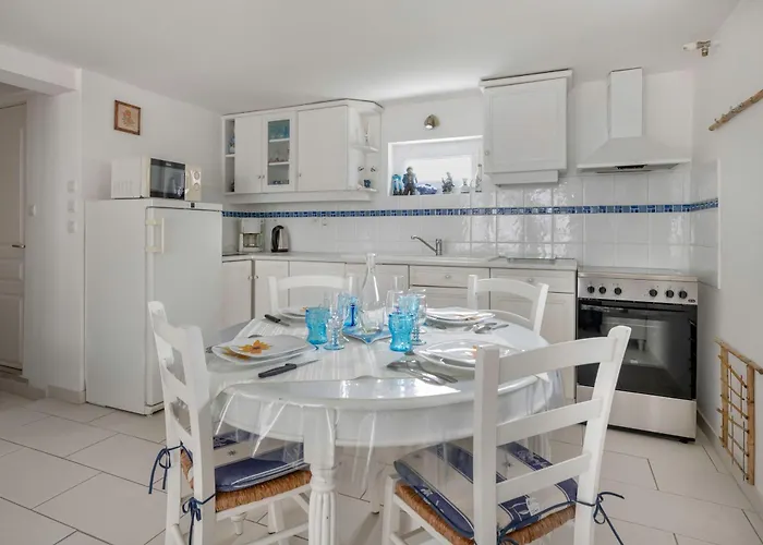 280m De La Plage, Pour 4 * Saint-Michel-Chef-Chef